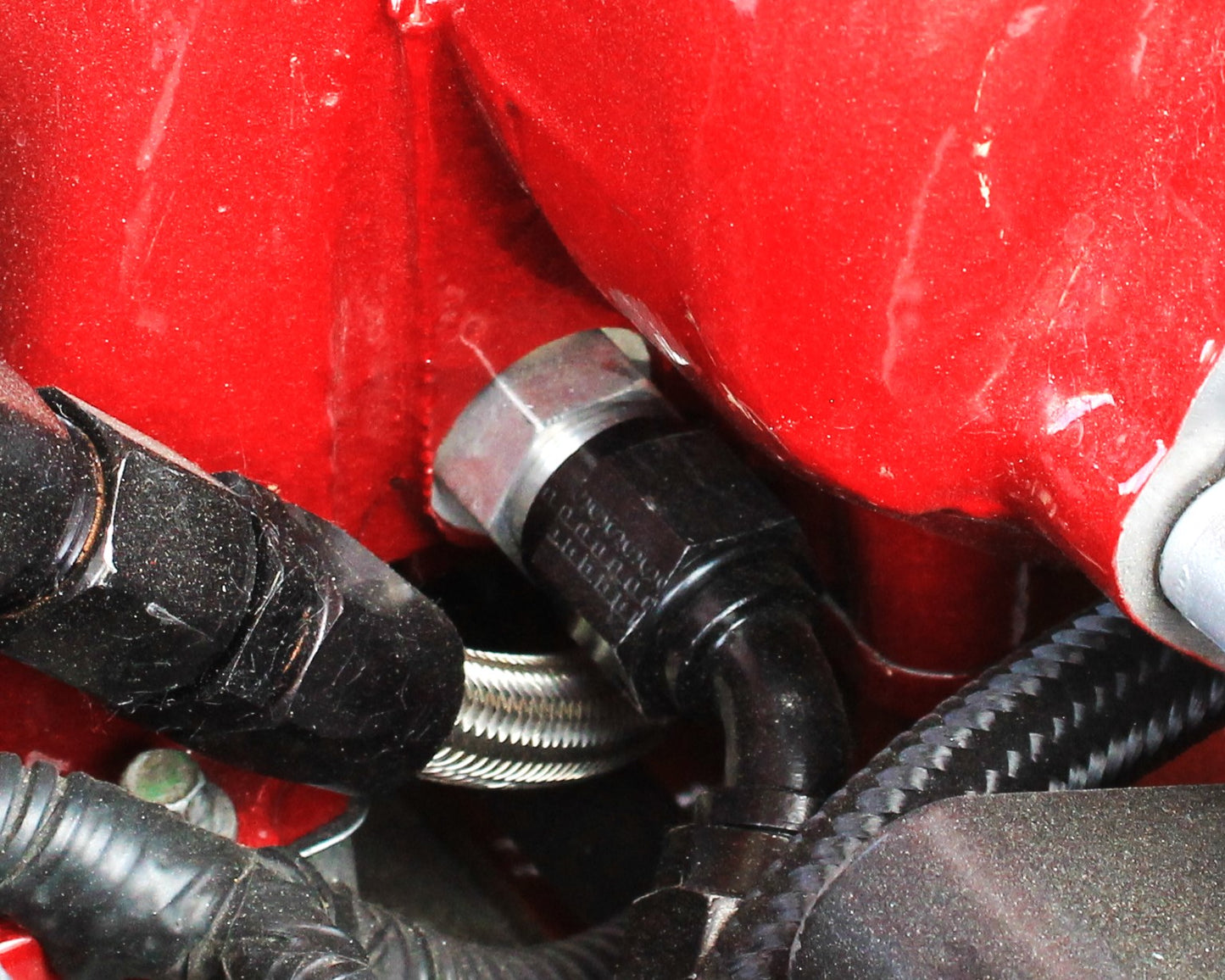 6.1L HEMI PCV to -8AN Male Adapter
