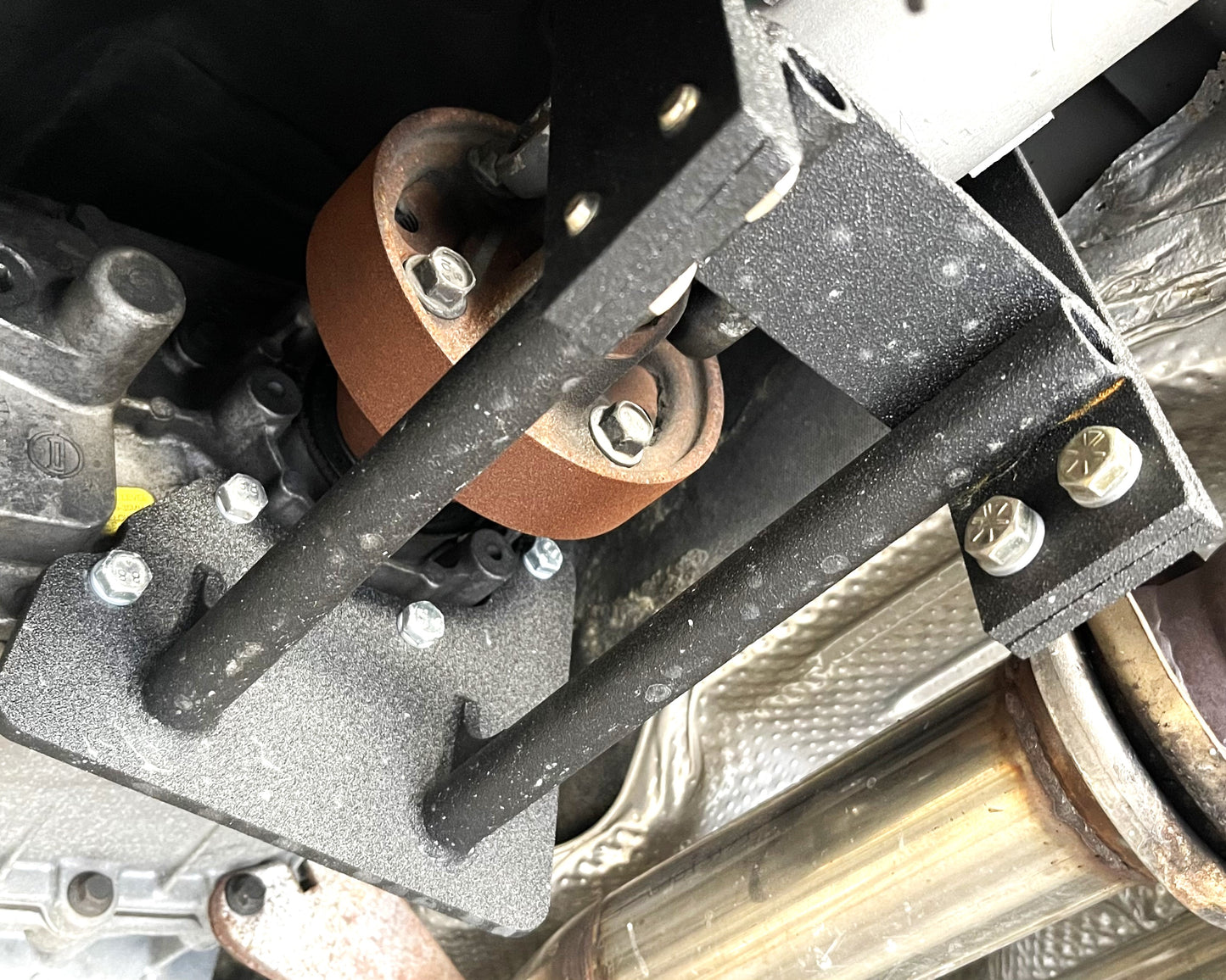 WK1 Driveshaft Safety Loop